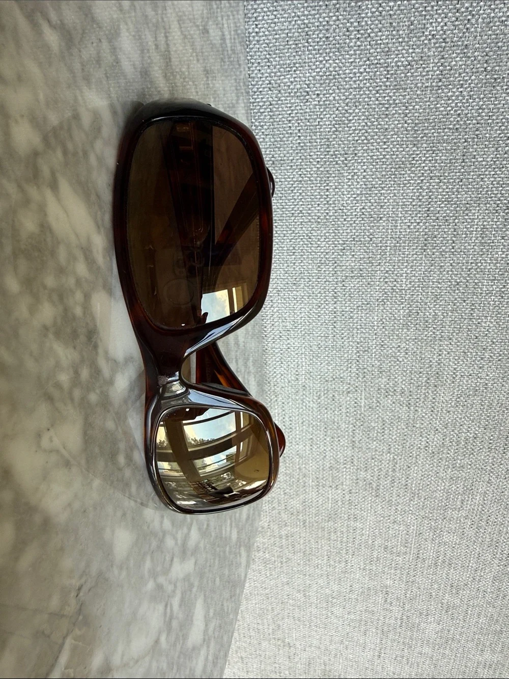 Maui Jim Stingray Sunglasses Tortoise Wrap HCL Bronze Polarized MJ 103-10 Unisex